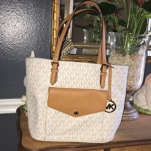 Michael Kors purse